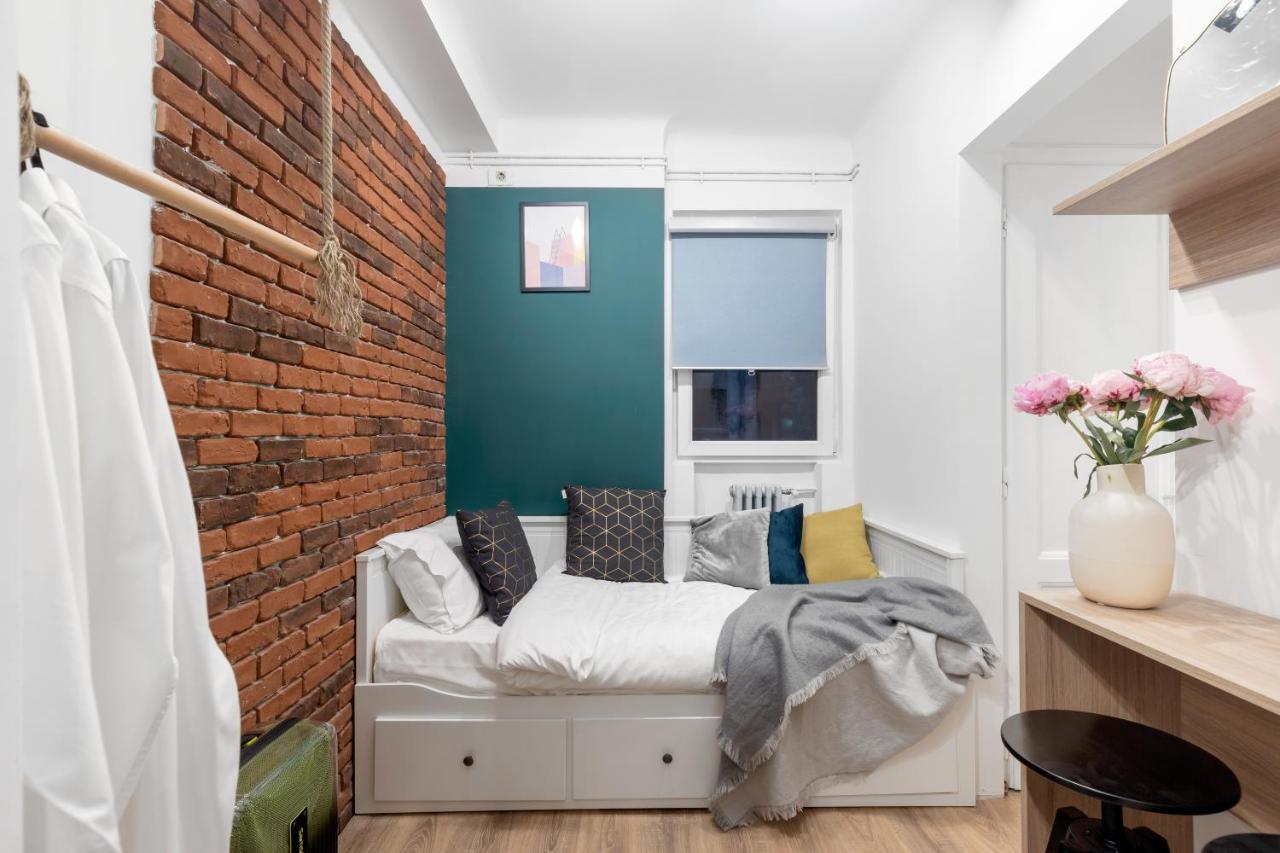 Ultra Central, 15 sqm studio Bucarest Esterno foto